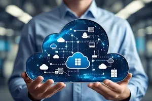 Bild mit dem Hinweis auf die IT-Dienstleistungen der Firma PN-Tronics im Bereich Cloud-Hosting für Ärzte und Kleinbetriebe